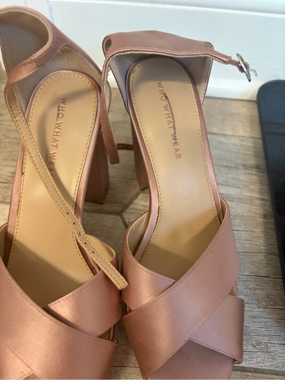 Who What Wear Womens Blush Pink Crisscross Block Heel Sandals